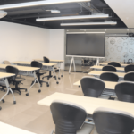 Beneficios de alquilar un salón de capacitación completamente equipado en Panamá